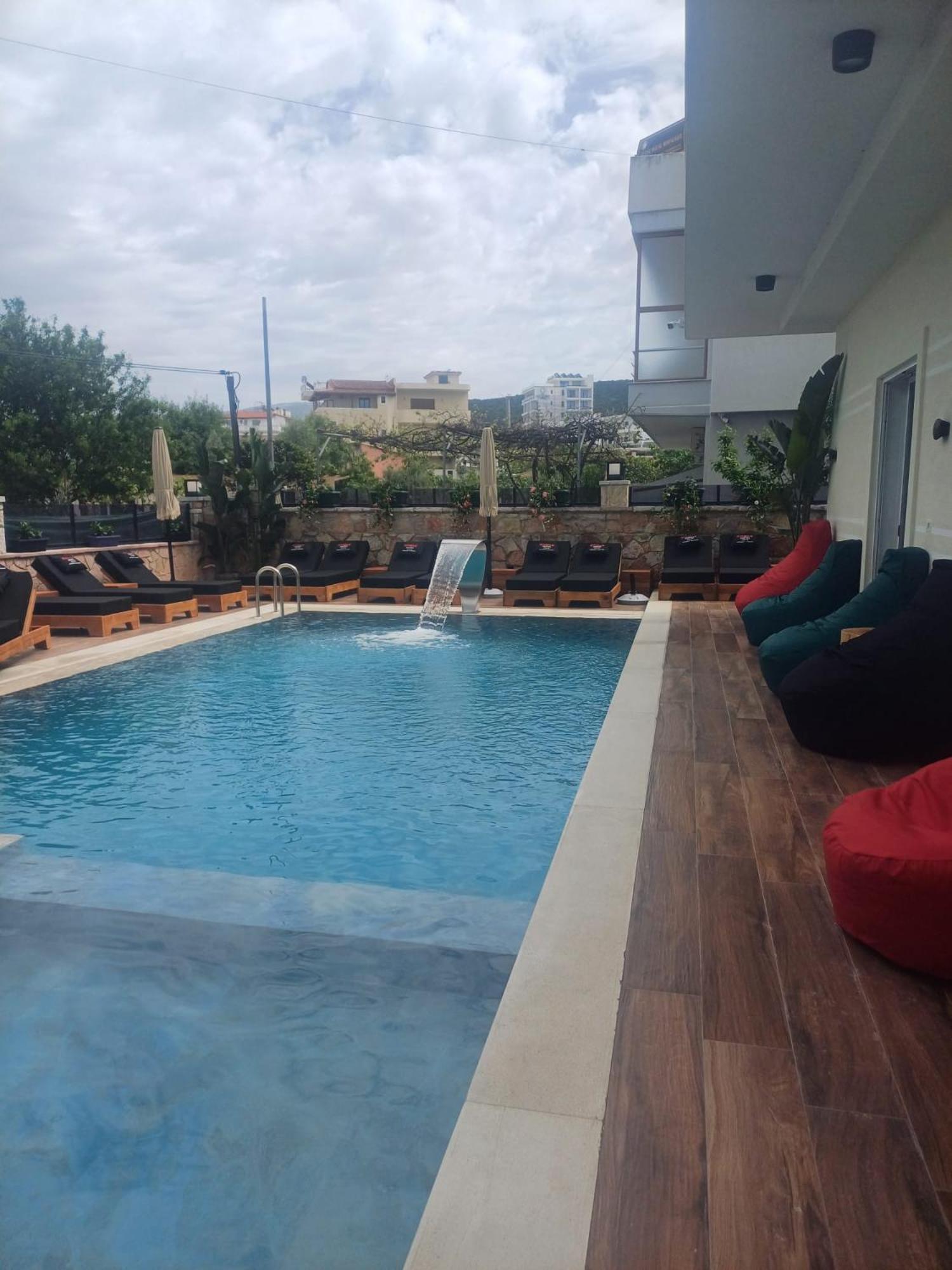Hotel Eagle Ksamil Buitenkant foto